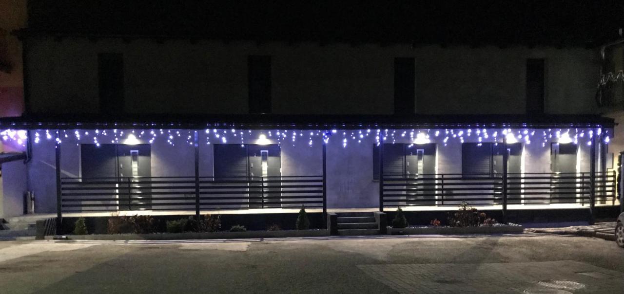 Ludowa Restauracja & Noclegi Kietrz Esterno foto