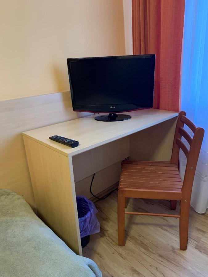 Ludowa Restauracja & Noclegi Kietrz Esterno foto